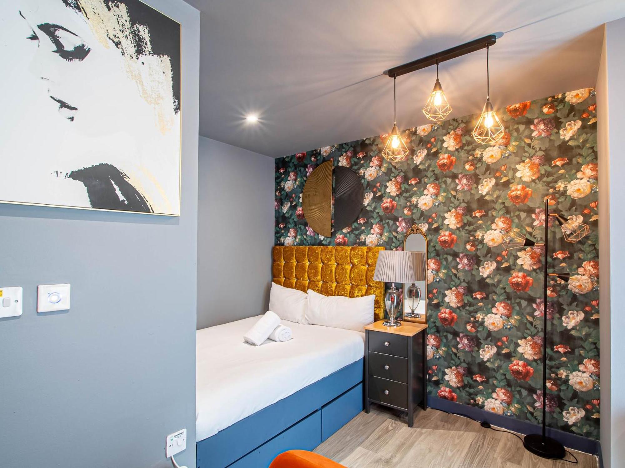 Bright And Spacious In Centre Apartment Sheffield